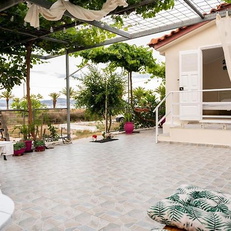 Sea View Residence Nea Kios Exterior photo